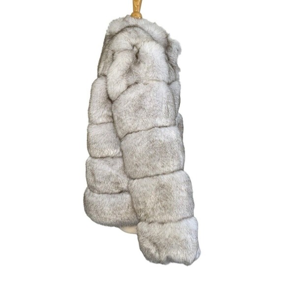 GUESS Oversized Faux Fur Jacket Gray Puffer Zip Up Coat SUPER SOFT Furry Sz L - Picture 3 of 11